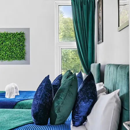 The Emerald Gem - Overlooking The Park Lägenhet Bristol